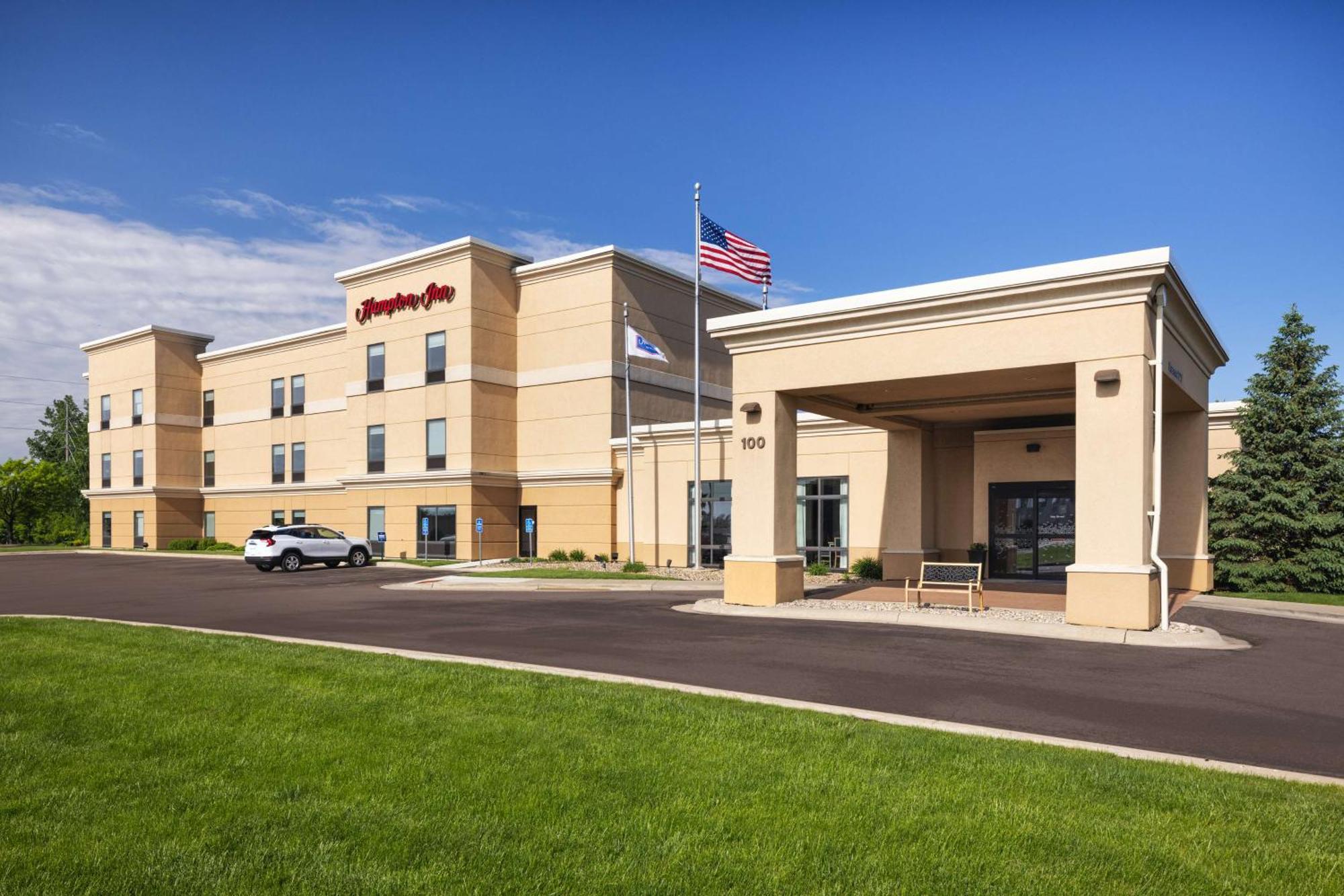 Hampton Inn Fairmont Exterior foto