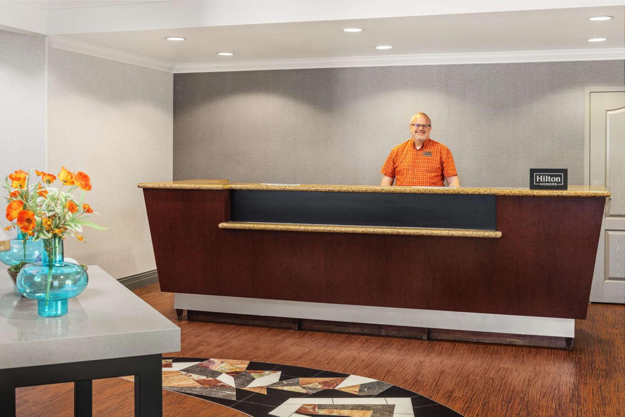 Hampton Inn Fairmont Exterior foto